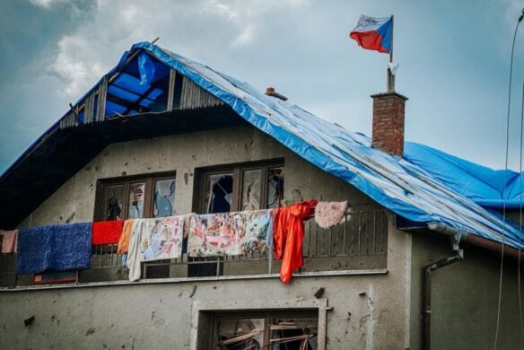 Čtyři roky po tornádu nejsou české nemovitosti správně pojištěné.